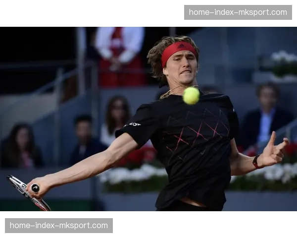 兹维列夫因签证问题险些错过印第安维尔斯,最终压线抵达 兹维列夫因签证问题险些错过印第安维尔斯,最终压线抵达